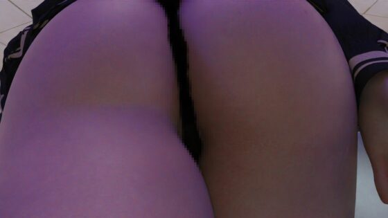 地下鉄エスカレーターの強風パンチラ（被害者:一ノ瀬廻里PV07:黒Tバックパンティ）(Libido-Labo) - FANZA同人